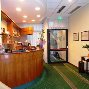 hotel-select-montecchio-emilia.emilia-romagnahotels.net/
